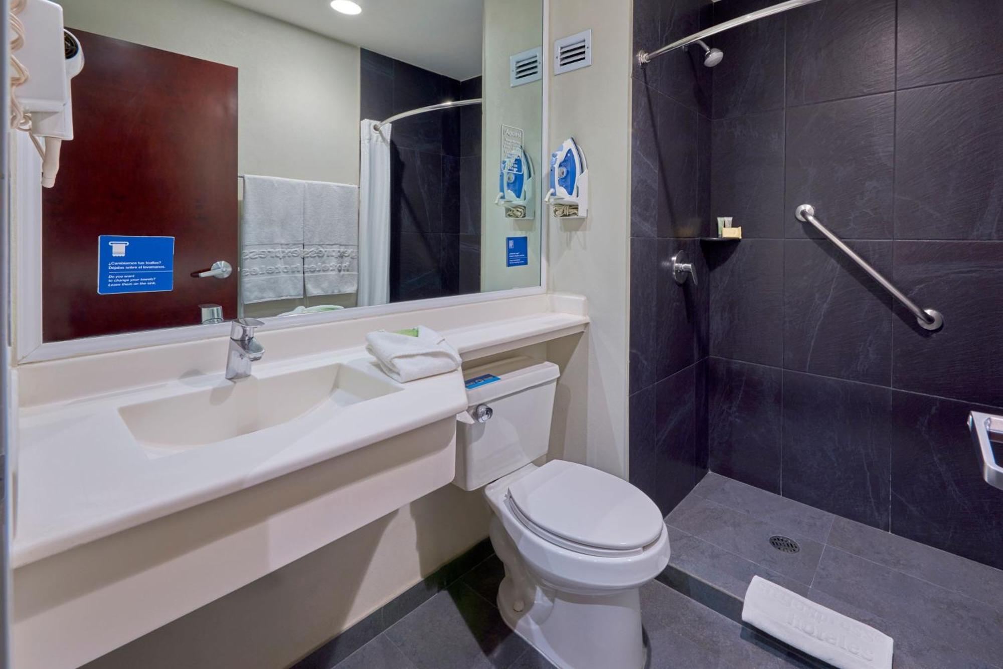 City Express By Marriott Saltillo Norte Dış mekan fotoğraf