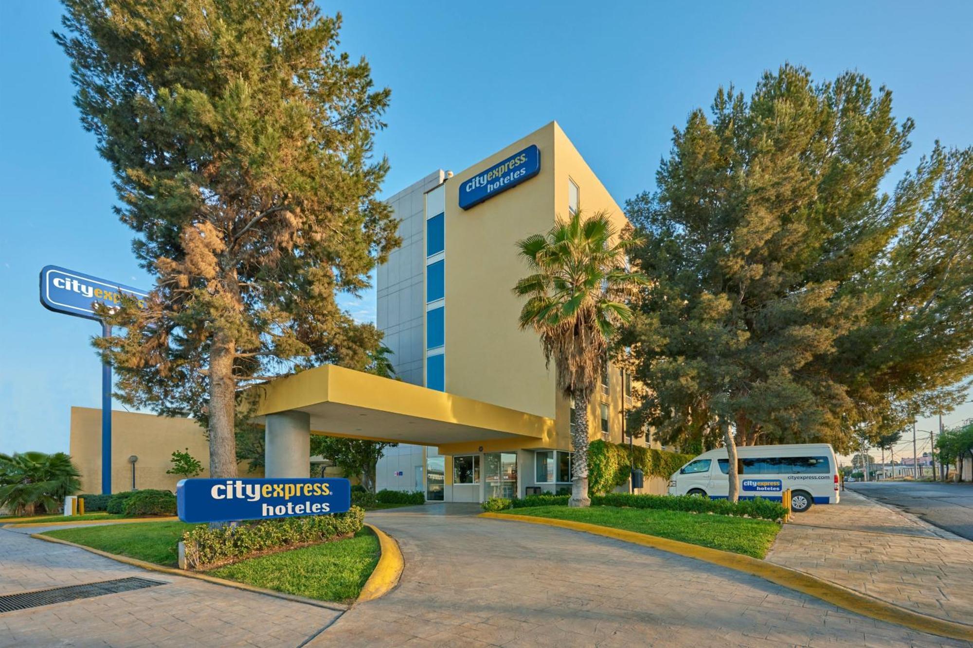 City Express By Marriott Saltillo Norte Dış mekan fotoğraf