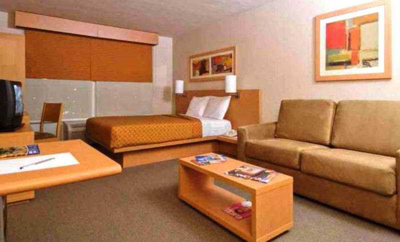 City Express By Marriott Saltillo Norte Dış mekan fotoğraf